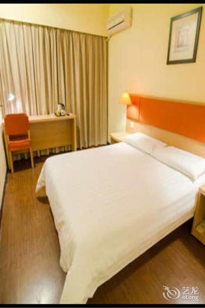 Home Inn Fuqin - Чэнду Экстерьер фото